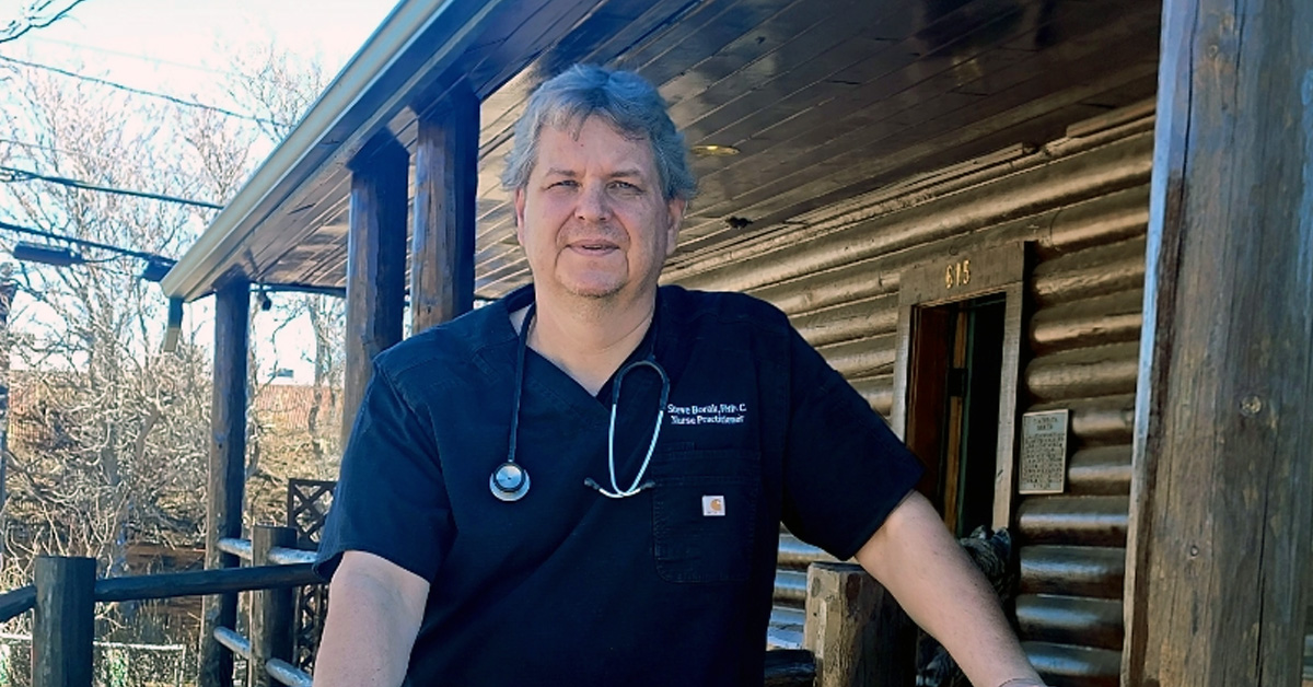 Steve Borak, an experienced nurse practitioner with a focus on family health care is the provider for Payson Walk-In Clinic.